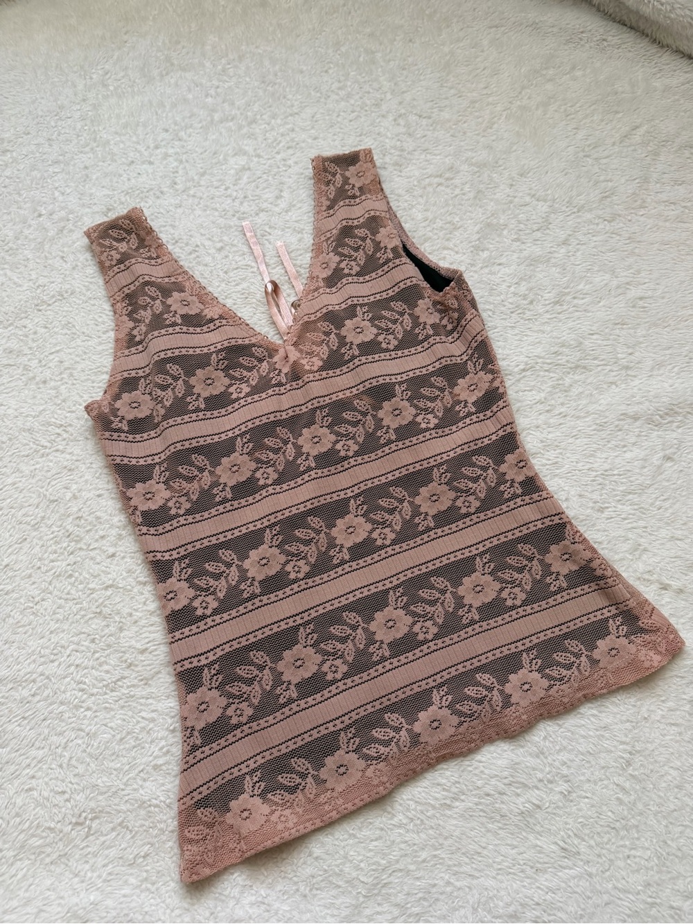 Ethereal Vintage 90s Charlotte Russe feminine laced top - Picture 6 of 7